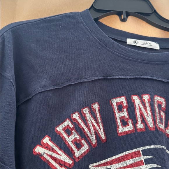 NWT NFL New England Patriots Football Cotton Cropped Tee Blue Short Sleeve XL - Picture 5 of 10